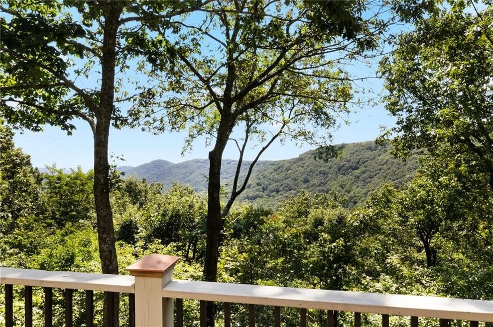 Unit for sale at 465 Huckleberry Trail, Big Canoe, GA 30143