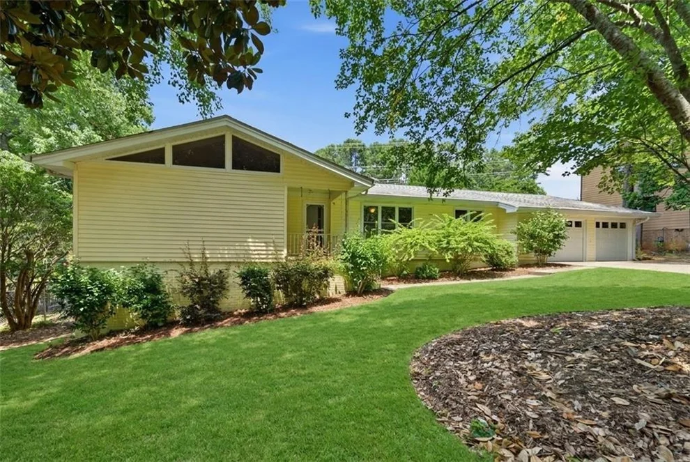 Unit for sale at 1720 Windsorbrooke Drive, Marietta, GA 30062