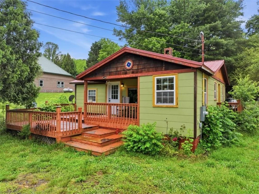 Unit for sale at 231 Ada Street, Blue Ridge, GA 30513