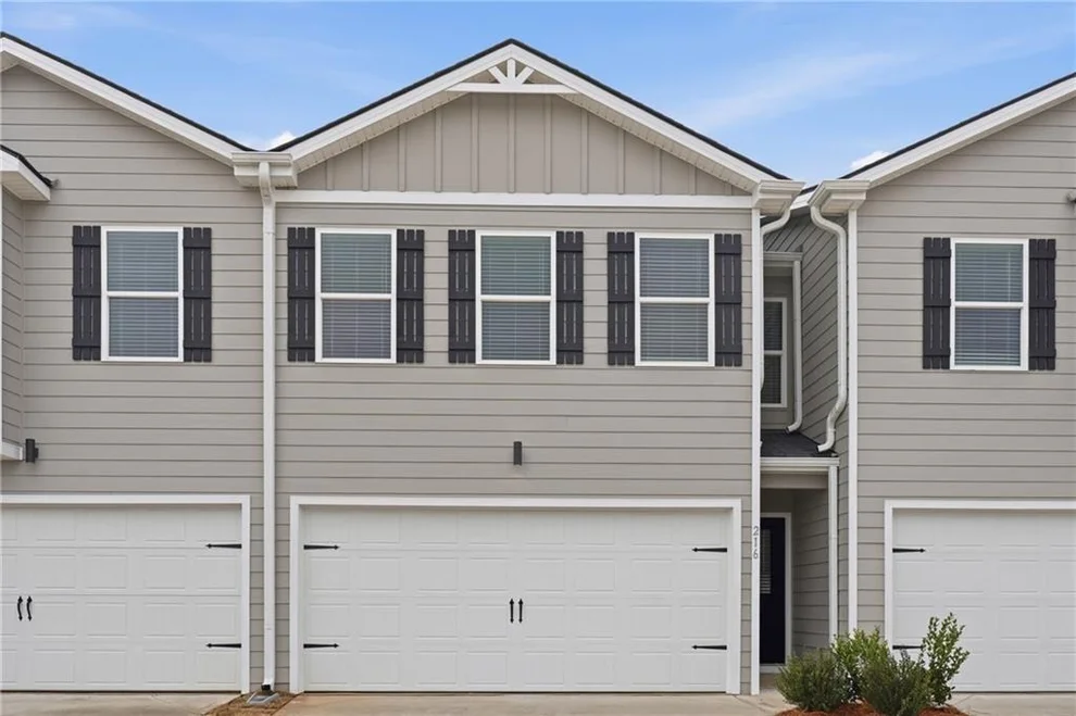 Unit for sale at 216 Norchester Avenue, Hogansville, GA 30230