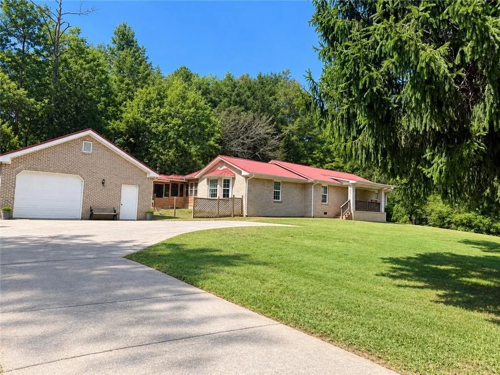 Unit for sale at 26 Farmer Road NW, Cartersville, GA 30120