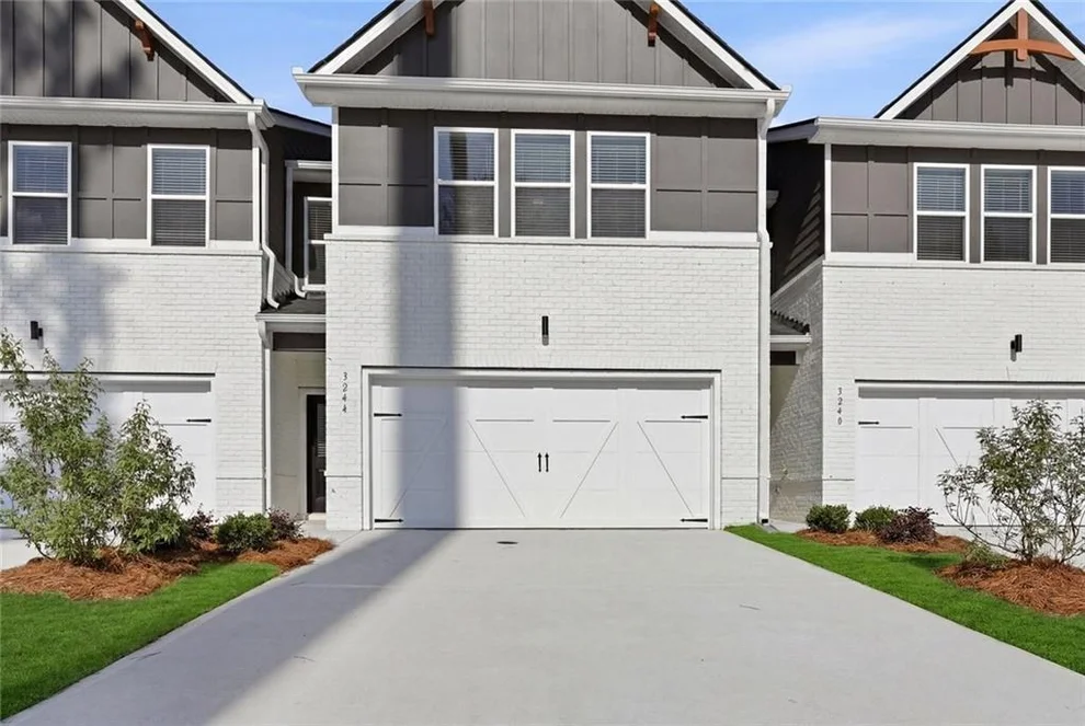 Unit for sale at 3244 Winding Waters Way, Powder Springs, GA 30127