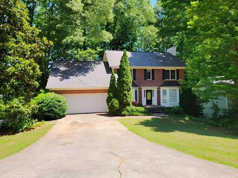 Unit for sale at 8541 Birch Hollow Drive, Roswell, GA 30076
