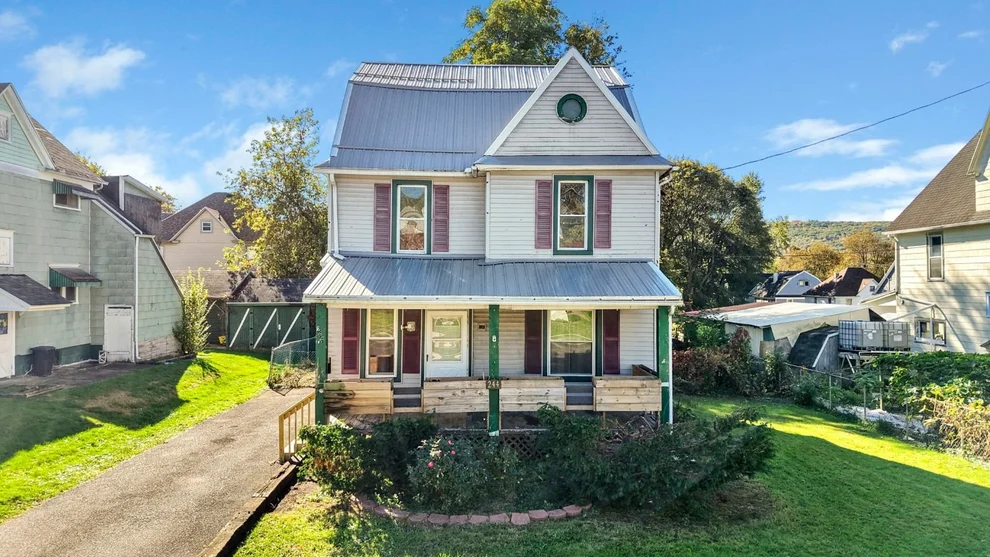 Unit for sale at 244 Robinson Street, Binghamton, NY 13904