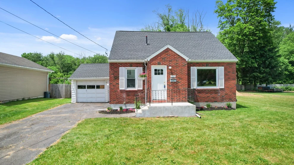 Unit for sale at 325 Third Avenue, Vestal, NY 13850