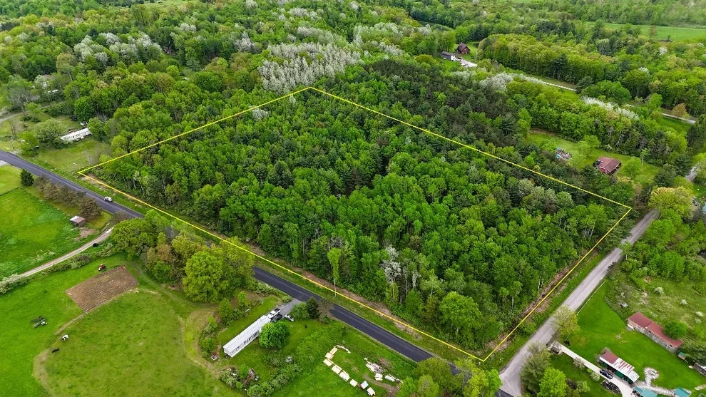 Unit for sale at 5 Collins Hill Road, Lockwood, NY 14859