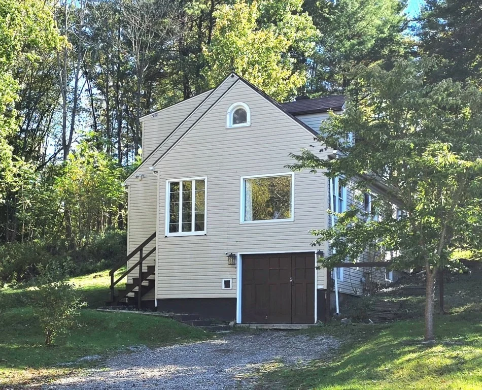 Unit for sale at 2030 Rexford Street, Binghamton, NY 13903