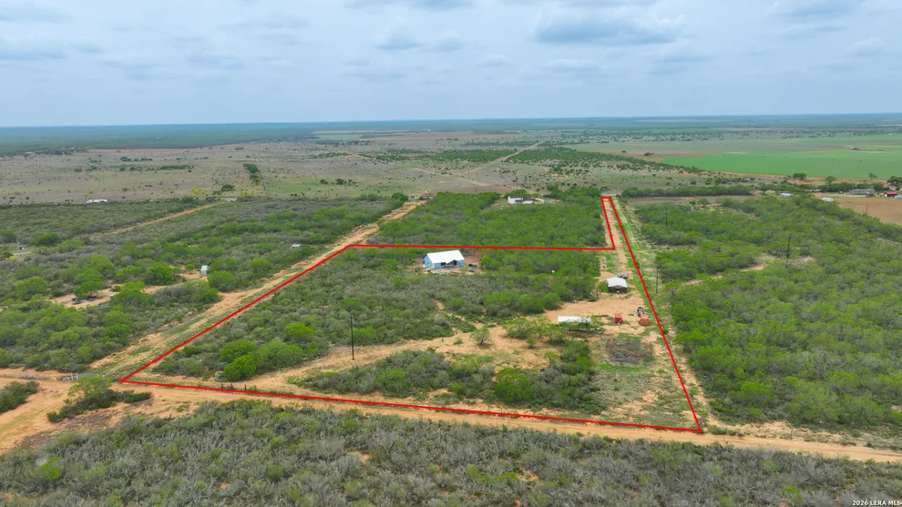 Unit for sale at 16763 Fm 1333, Charlotte, TX 78011