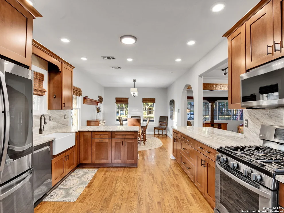 Unit for sale at 2170 W KINGS HWY, San Antonio, TX 78201