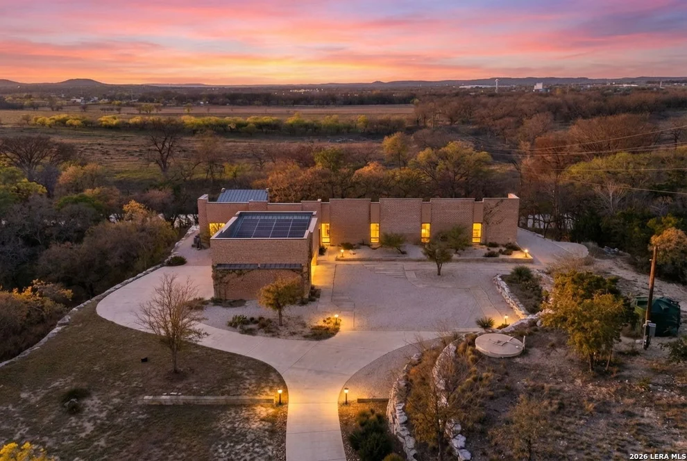Unit for sale at 115 Seale Hill, Comfort, TX 78013