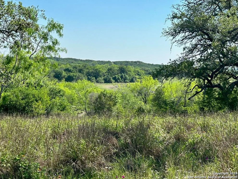 Unit for sale at 995 FM 3024, George West, TX 78022