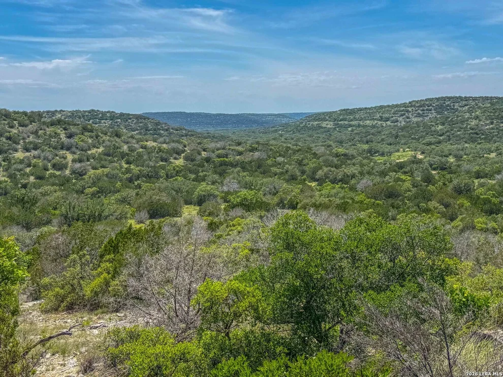 Unit for sale at 00 S SD 45425, Rocksprings, TX 78880