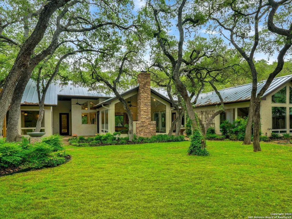 Unit for sale at 204 Zornia, Castle Hills, TX 78213