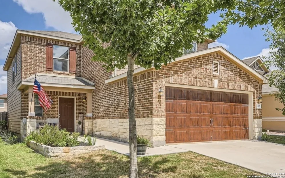 Unit for sale at 2027 Shire Meadows, New Braunfels, TX 78130
