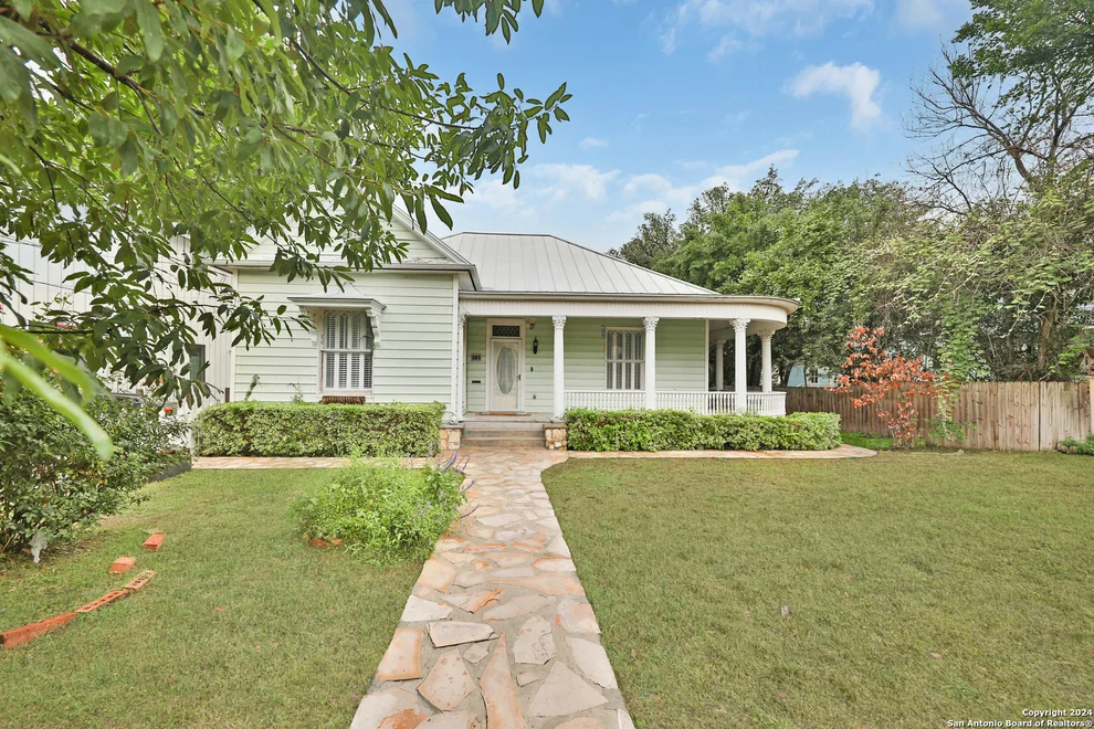 Unit for sale at 808 N PINE ST, San Antonio, TX 78202