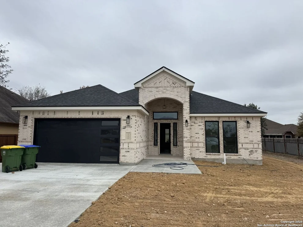 Unit for sale at 15619 ECHO LN, Selma, TX 78154