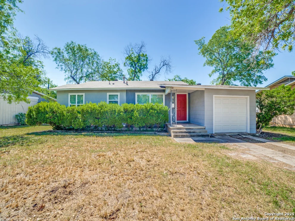 Unit for sale at 130 Vaughan Pl, San Antonio, TX 78201