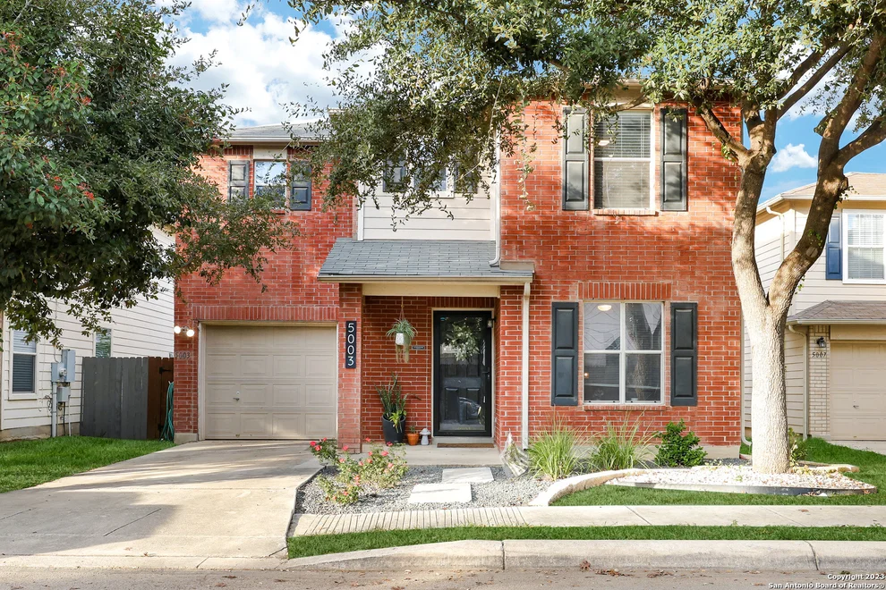 Unit for sale at 5003 Bending Trail, San Antonio, TX 78247