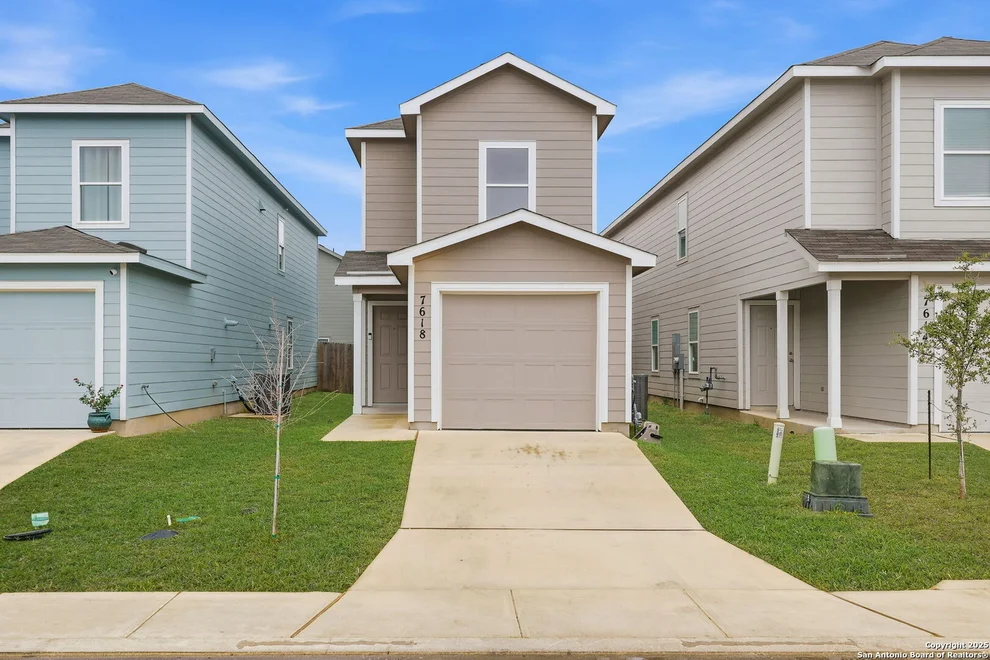 Unit for sale at 7618 Aston Cross, San Antonio, TX 78253