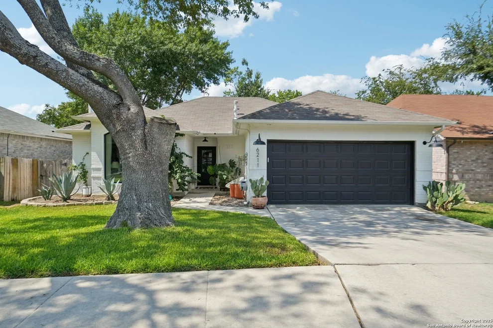 Unit for sale at 6211 John Chapman, San Antonio, TX 78240