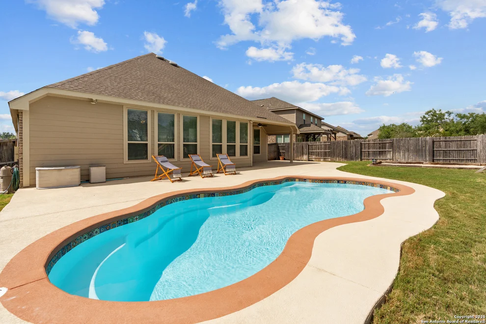Unit for sale at 944 Raceland Rd, San Antonio, TX 78245