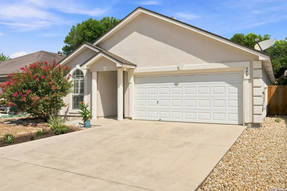 Unit for sale at 248 Dogwood dr, New Braunfels, TX 78130