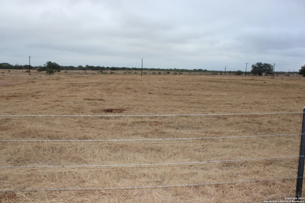 Unit for sale at 793 FM 462, Moore, TX 78057