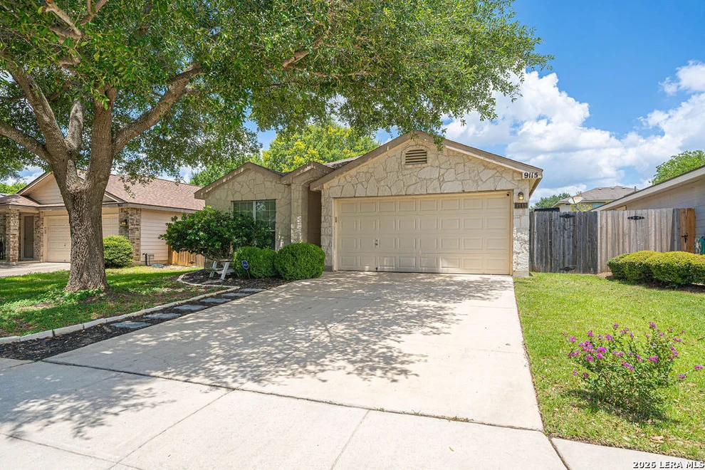 Unit for sale at 9115 PUMPKIN RDG, Selma, TX 78154