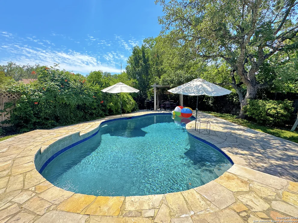 Unit for sale at 13615 Scarsdale, San Antonio, TX 78217