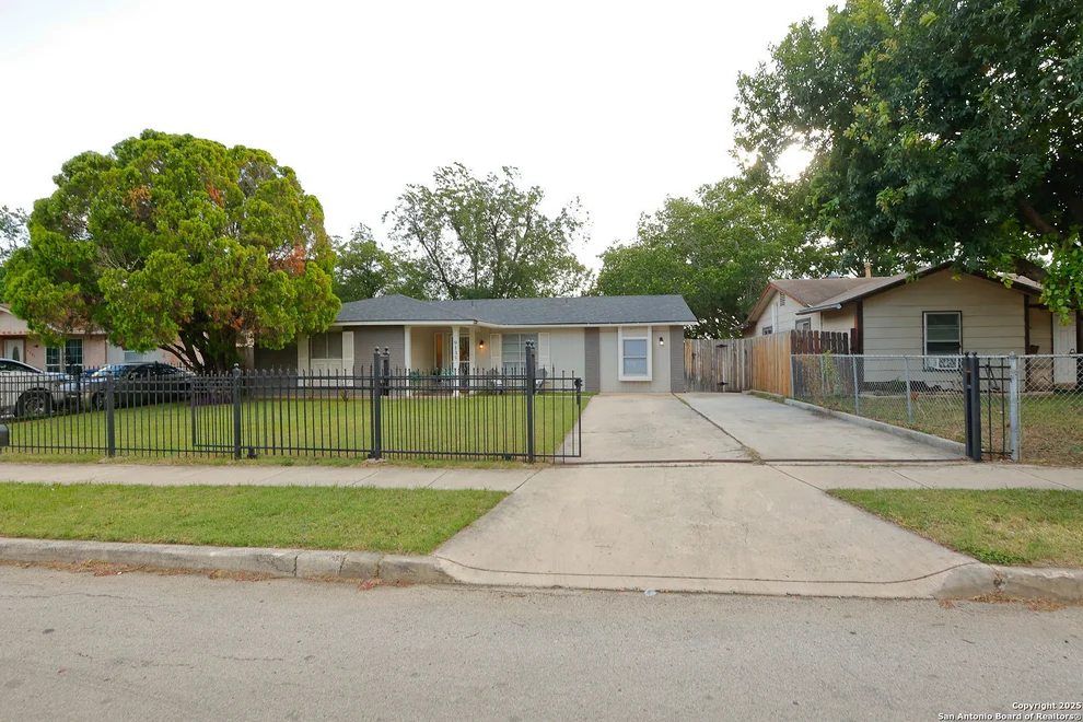 Unit for sale at 9135 ozalid, San Antonio, TX 78224
