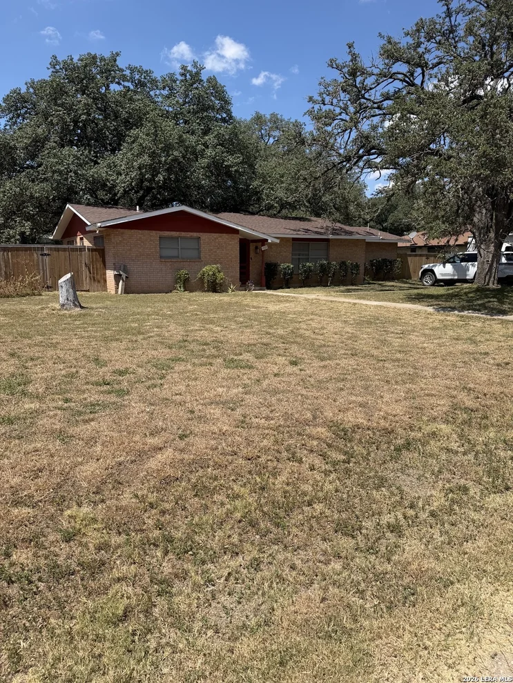 Unit for sale at 1001 N HONDO ST, Sabinal, TX 78881