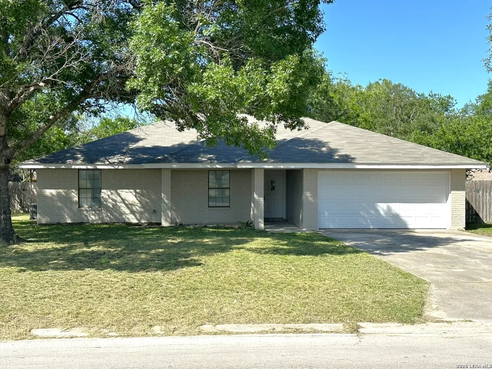 Unit for sale at 1513 PRESTON DR, Seguin, TX 78155
