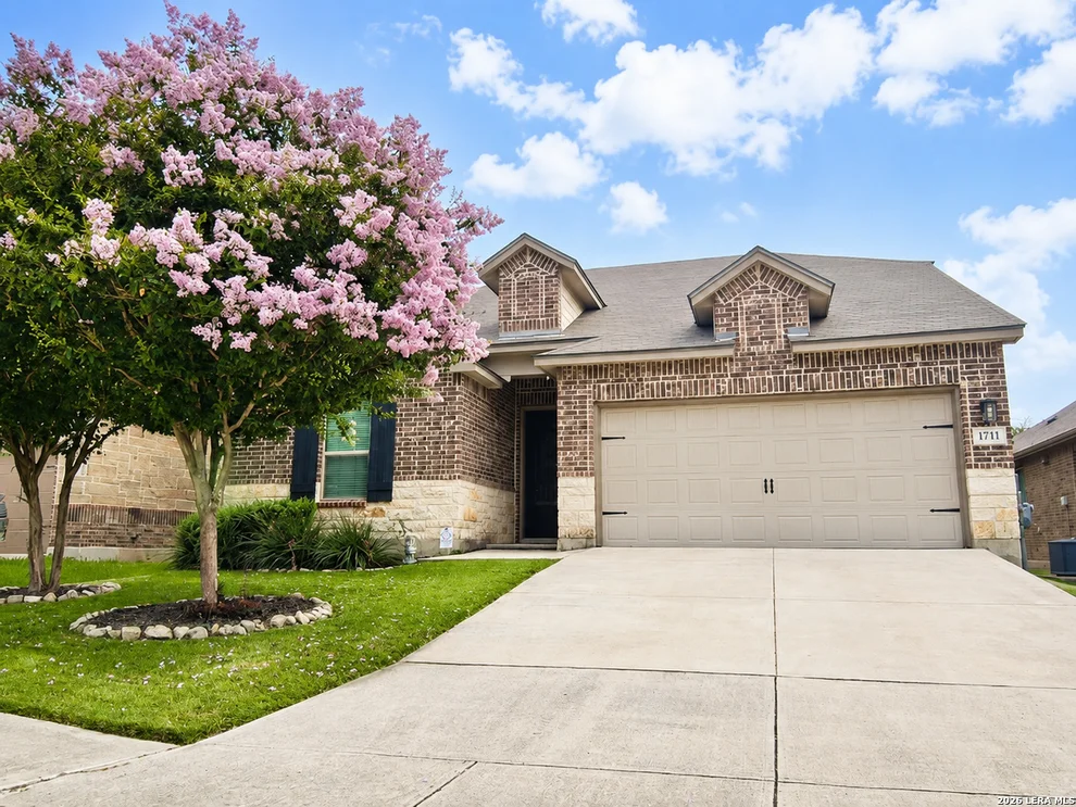 Unit for sale at 1711 Ayleth, San Antonio, TX 78213