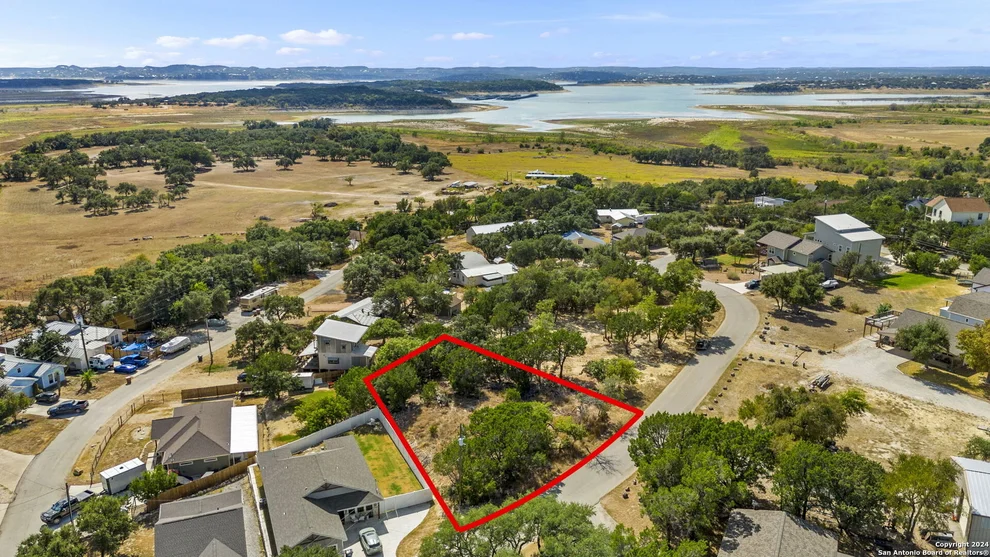 Unit for sale at 1047 Alta Vista, Canyon Lake, TX 78133