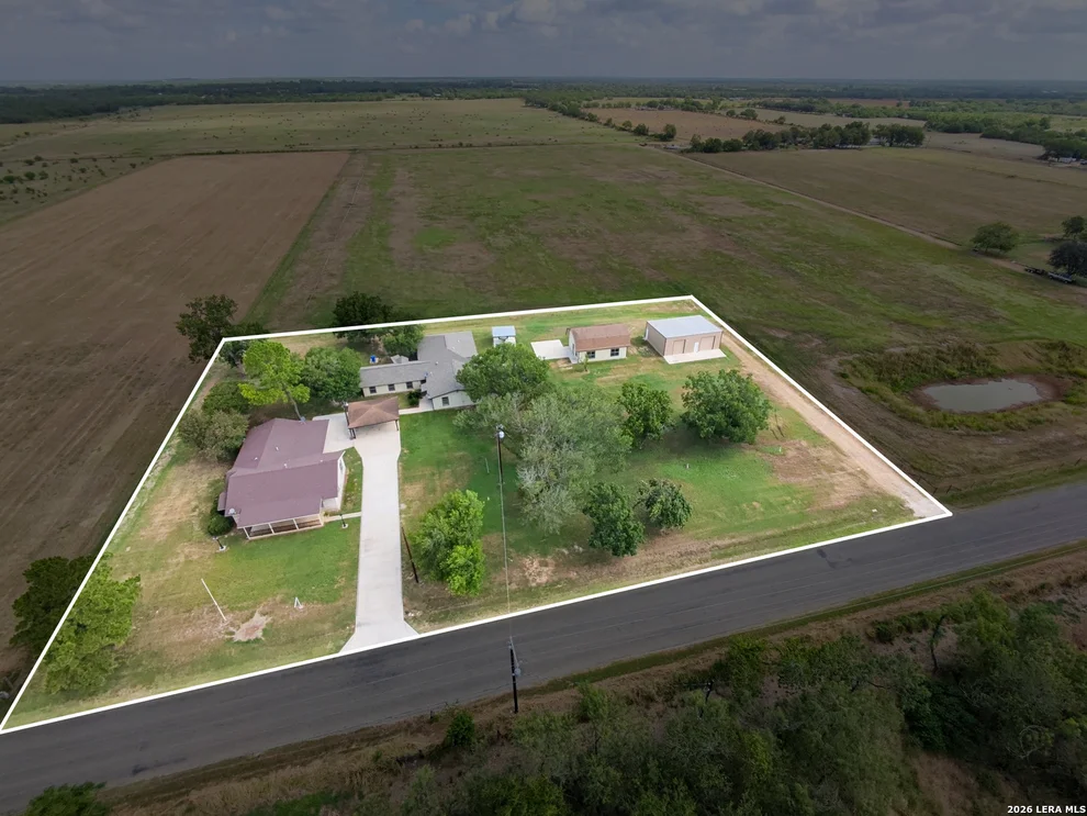 Unit for sale at 730 County Road 664, Devine, TX 78016