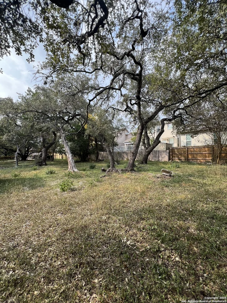 Unit for sale at 4114 Sandstone Dr., San Antonio, TX 78230