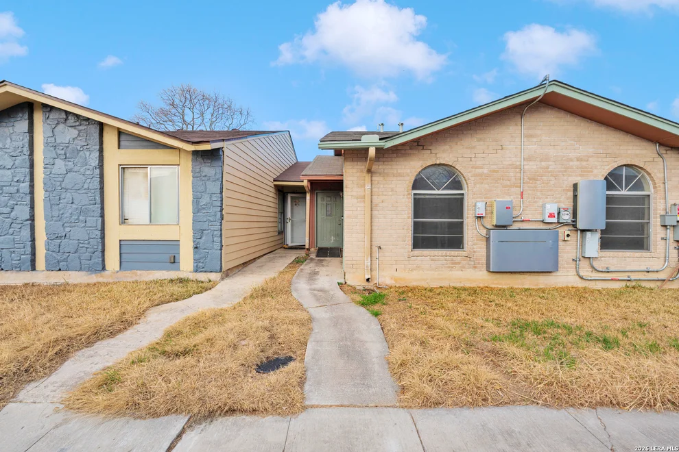 Unit for sale at 1229 Klondike, San Antonio, TX 78245