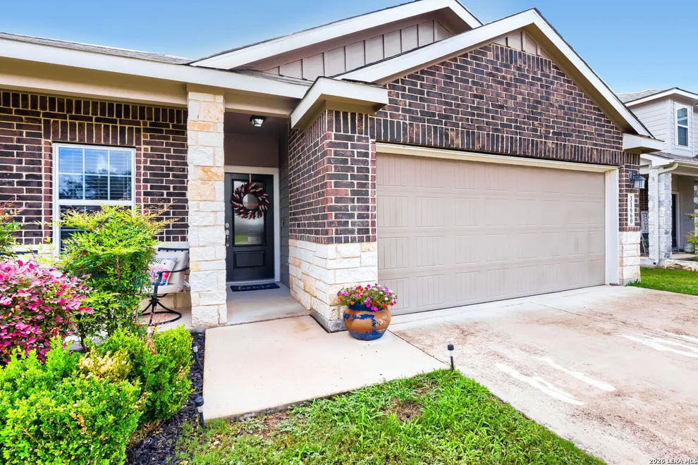 Unit for sale at 31660 Bard Lane, Bulverde, TX 78163
