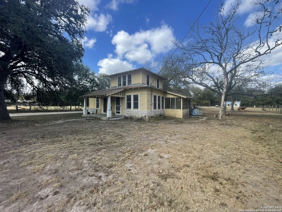 Unit for sale at 0 Third Street, Leakey, TX 78873