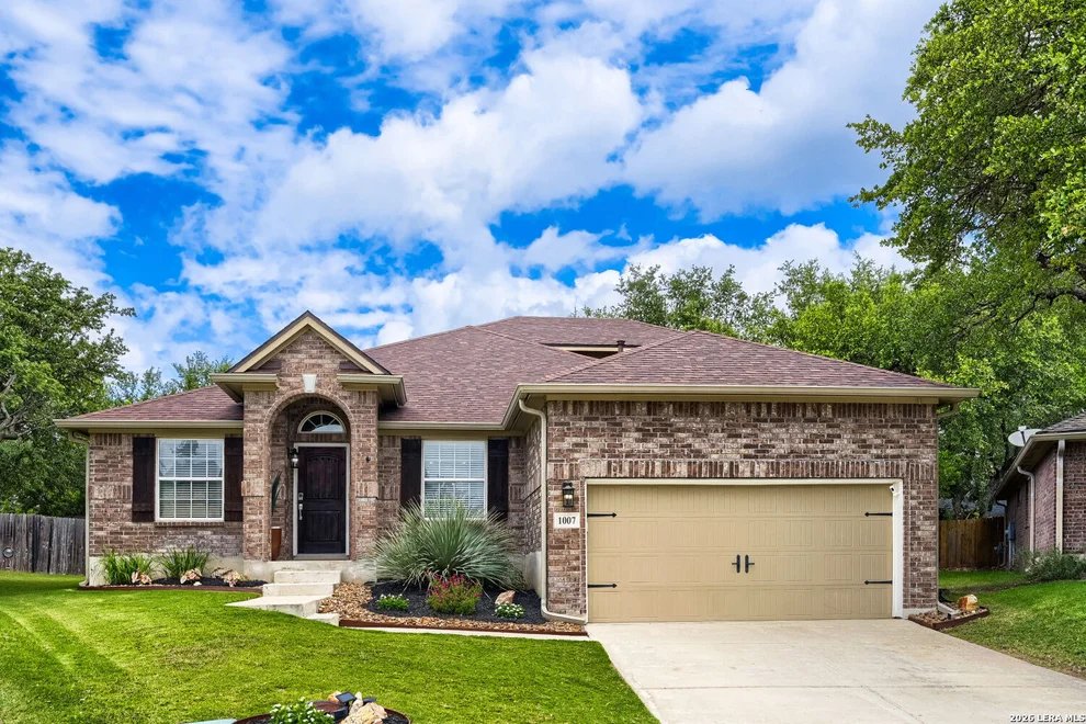 Unit for sale at 1007 Lariat Cove, San Antonio, TX 78260
