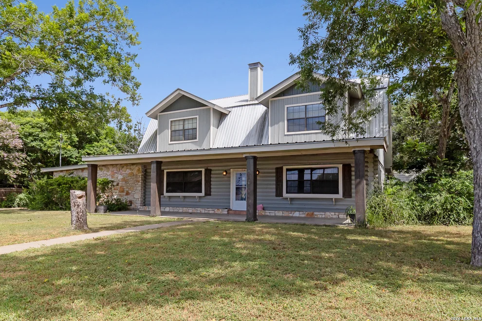 Unit for sale at 1535 W HOUSTON ST, Beeville, TX 78102