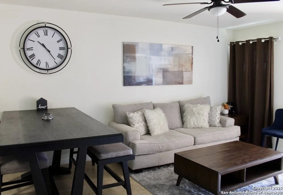 Unit for sale at 391 riverside, Eagle Pass, TX 78852