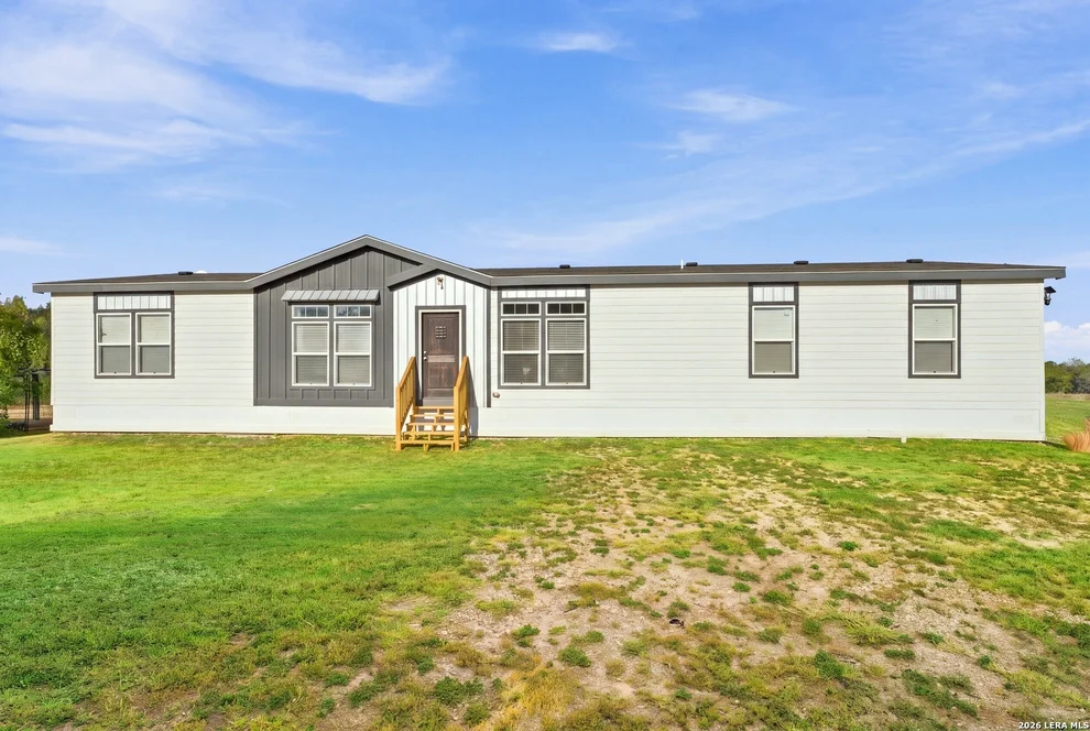 Unit for sale at 441 County Road 2615, Rio Medina, TX 78066