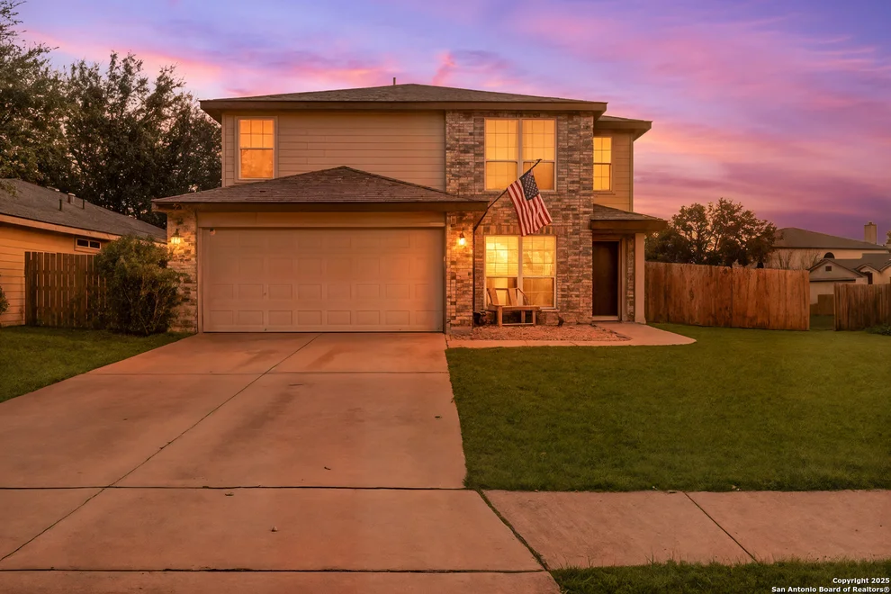 Unit for sale at 9002 Pinseeker, Selma, TX 78154