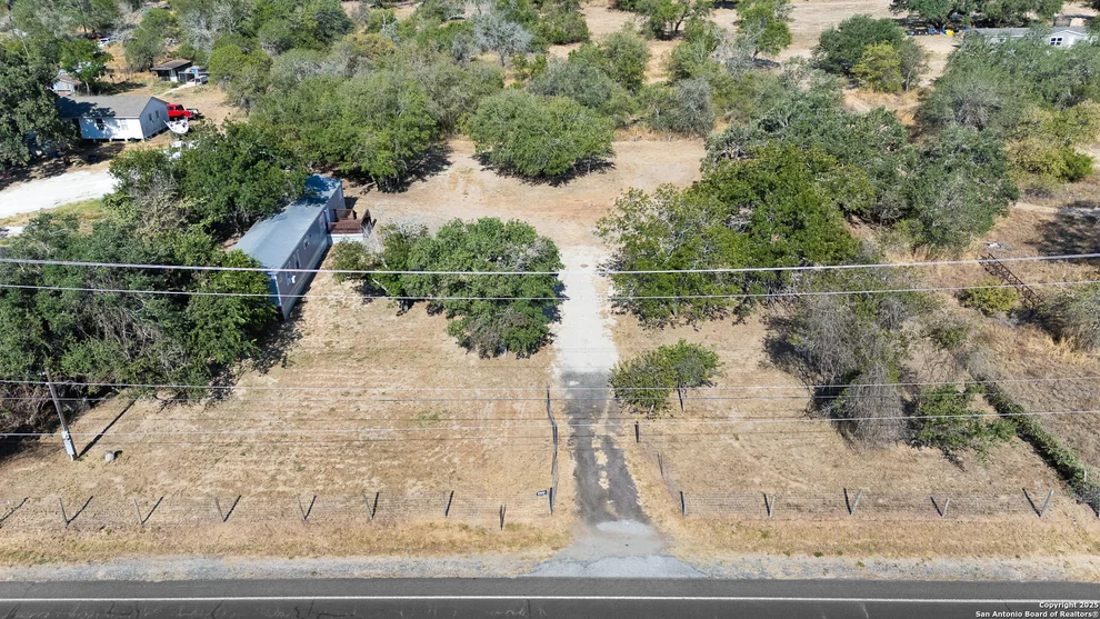 Unit for sale at 25335 Pleasanton Rd, San Antonio, TX 78264