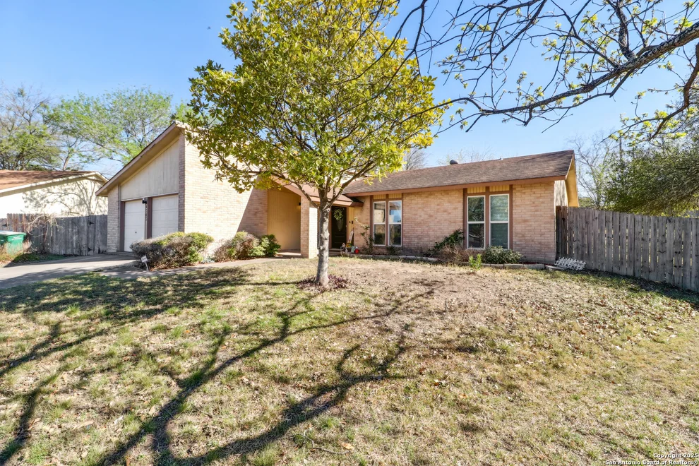 Unit for sale at 6202 Charlottesville, San Antonio, TX 78233