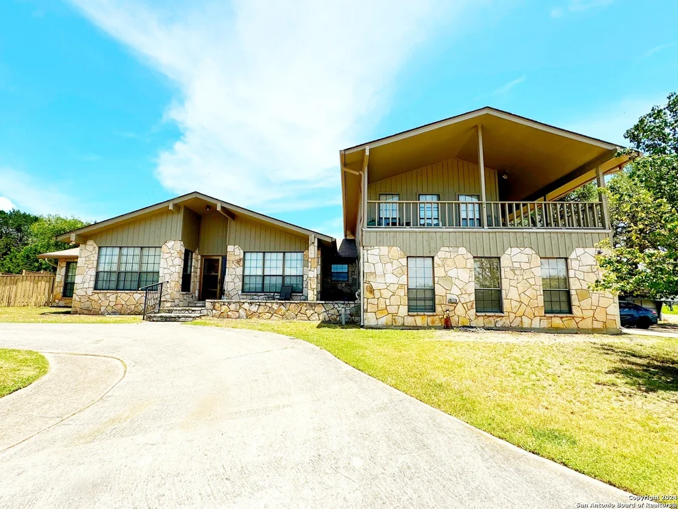 Unit for sale at 133 Deer Haven Lane, Kerrville, TX 78028
