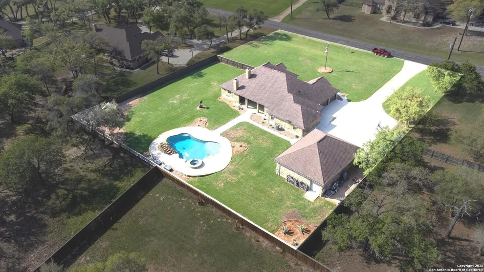 Unit for sale at 133 Woodlands Drive, La Vernia, TX 78121