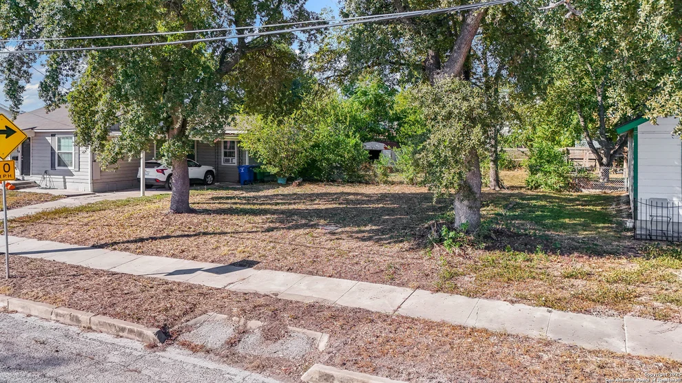 Unit for sale at 803 McKinley Ave, San Antonio, TX 78210