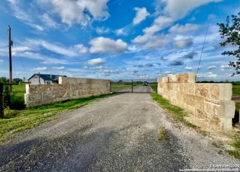Unit for sale at 117 Paisano Trail, Beeville, TX 78102